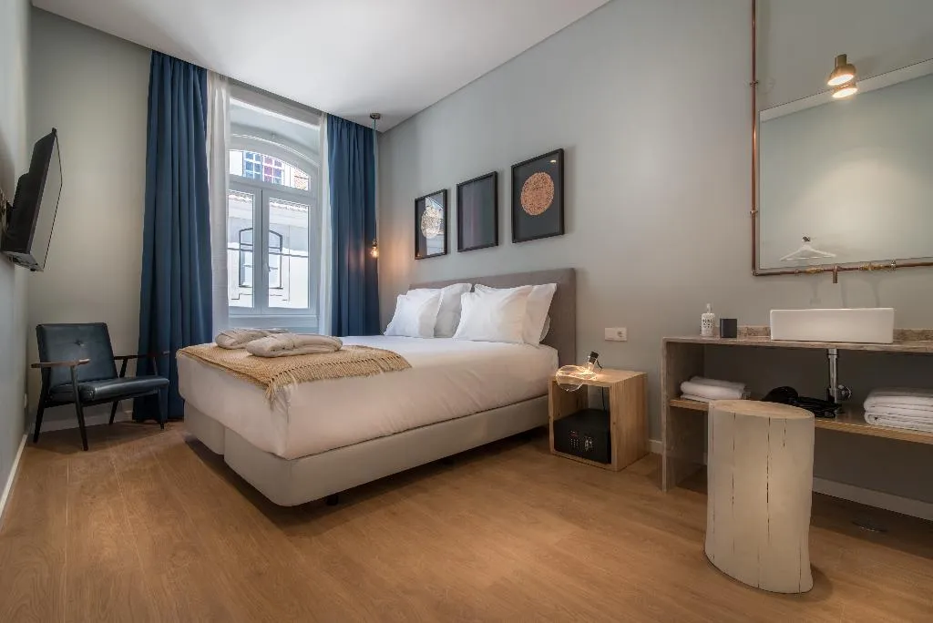 Double or Twin SUPERIOR Room, Esqina Urban Lodge, Lisbon