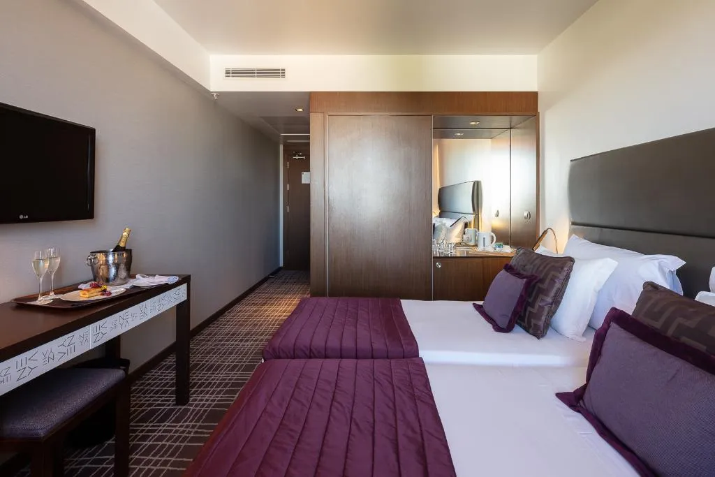 TWIN STANDARD Room, Neya Lisboa Hotel, Lisbon