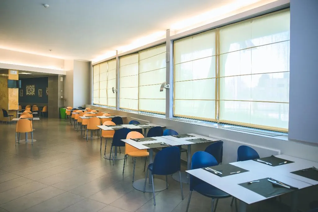 Restaurant, Holiday Inn Express Milan-Malpensa Airport, Milan