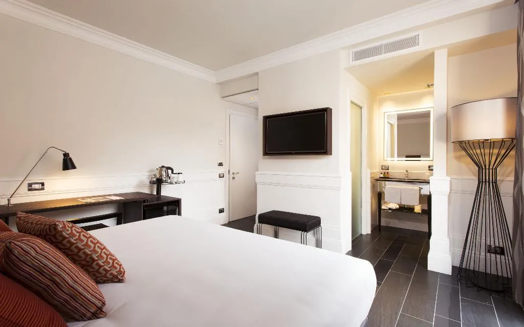 DOUBLE SINGLE USE EXECUTIVE Room, Palazzo Navona, Rome