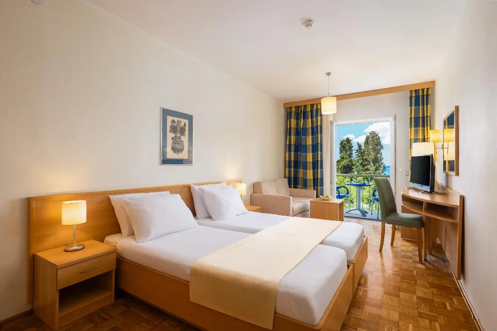 DOUBLE COMFORT SEA VIEW Room, Aminess Vival Casa Velaris, Split