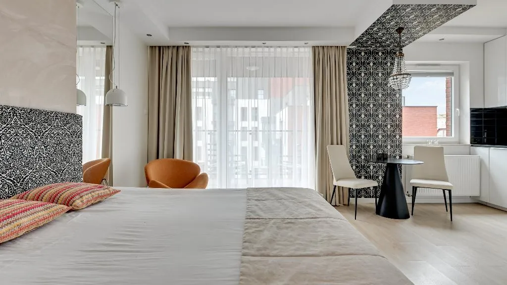 STUDIO DELUXE Room, Dom & House Apart Chmielna Park, Gdansk
