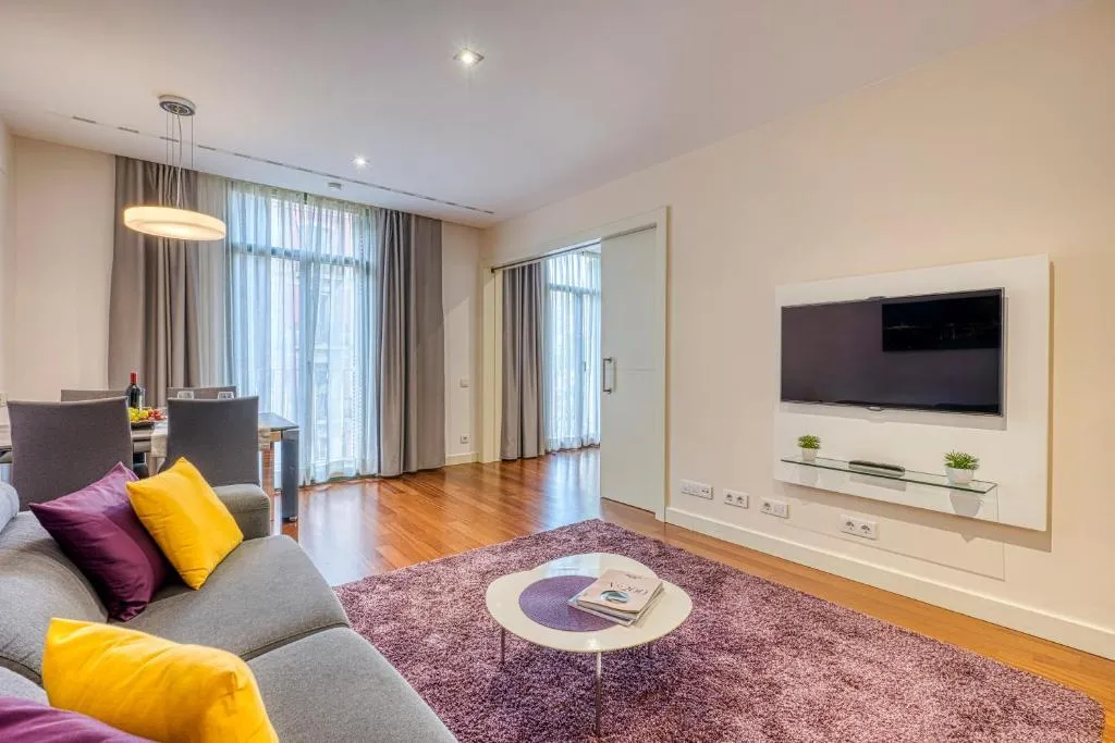 APARTMENT TWO BEDROOMS Room, Paseo de Gracia Bas Apartments By Aspasios, Barcelona