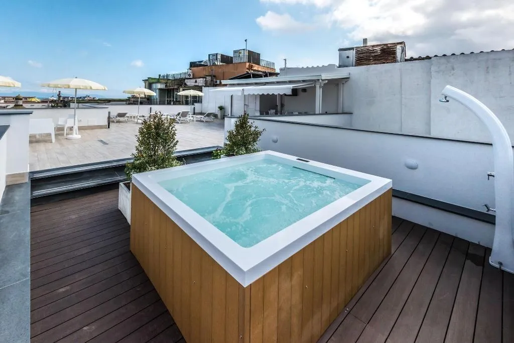 Sports and Entertainment, Relais San Severo, Naples