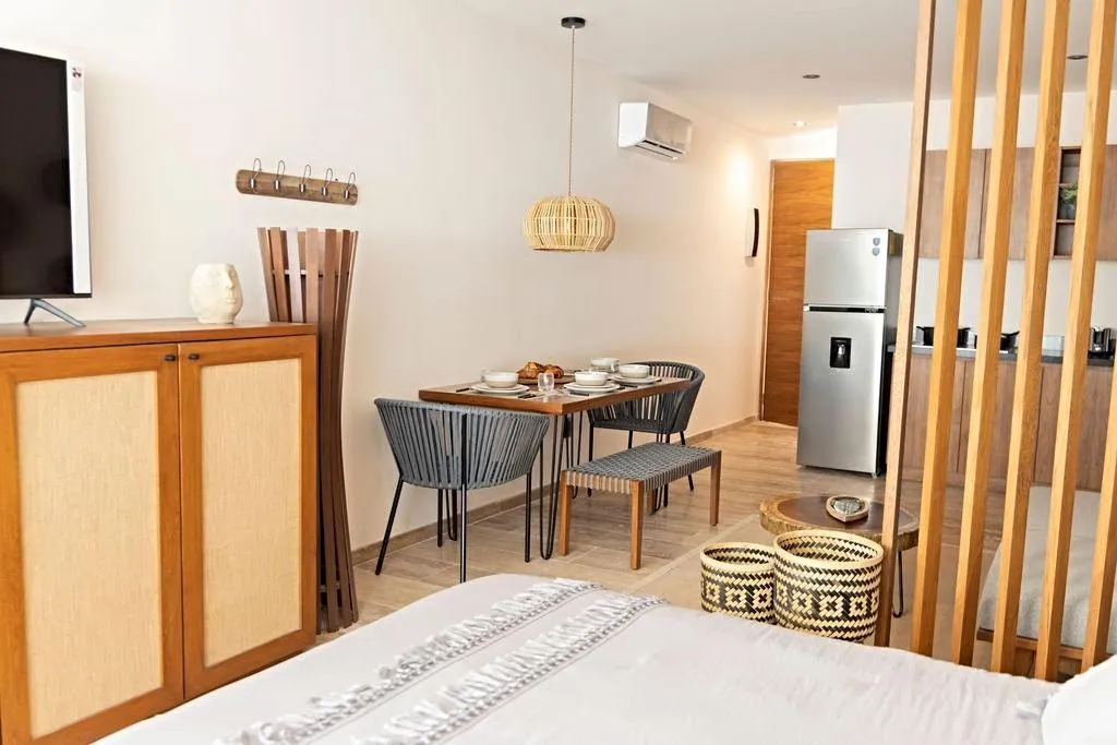 JUNIOR SUITE POOL VIEW Room, Erena Tulum Mindful Condos, Cancun Area