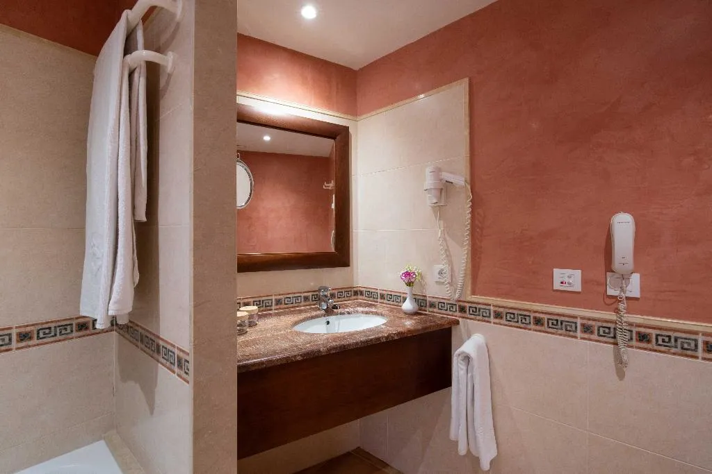 Double or Twin STANDARD Room, Valentin Star Adults Only, Menorca