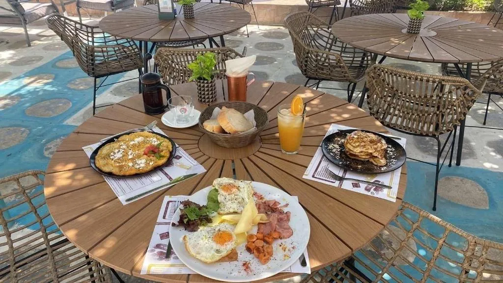 Restaurant, Avra Boutique, Corfu