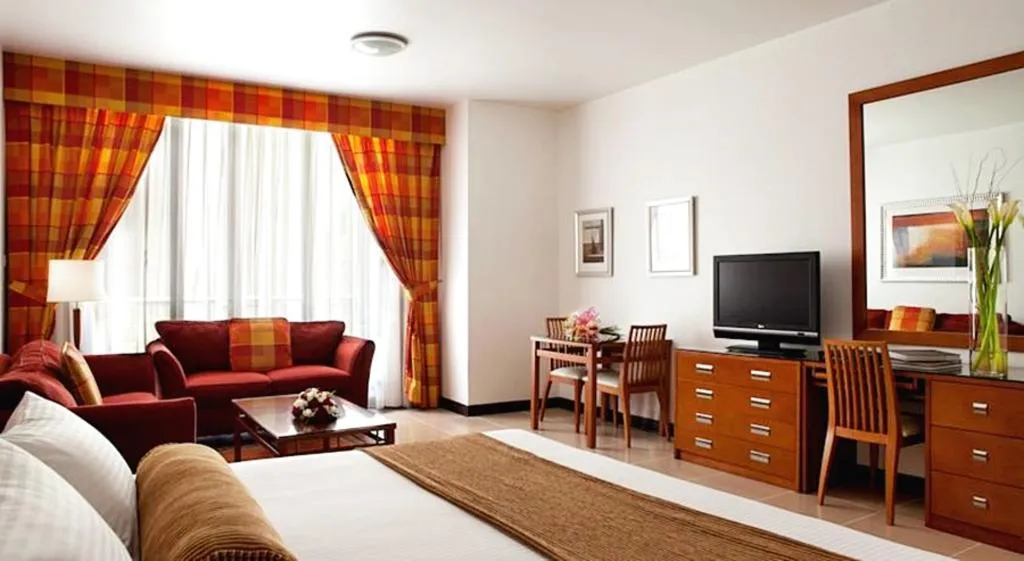 General view, Golden Sands Hotel Apartments, Dubai