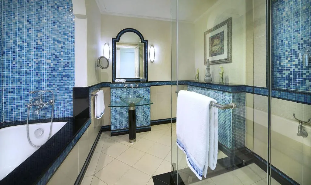 Room, Habtoor Grand Resort, Autograph Collection, Dubai