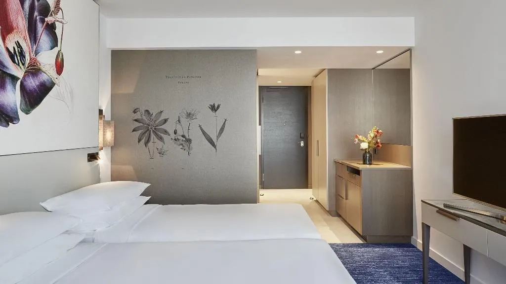 DOUBLE STANDARD Room, Hyatt Regency Amsterdam, Amsterdam