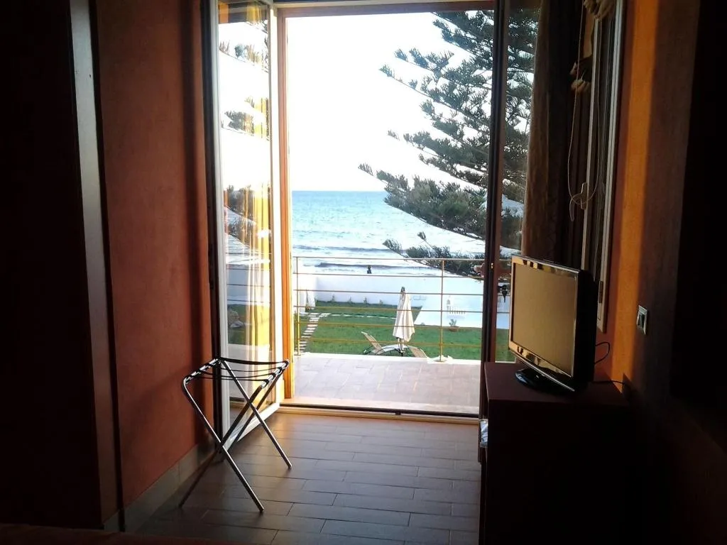 Room, Suite Beach B&B and Club, Palermo