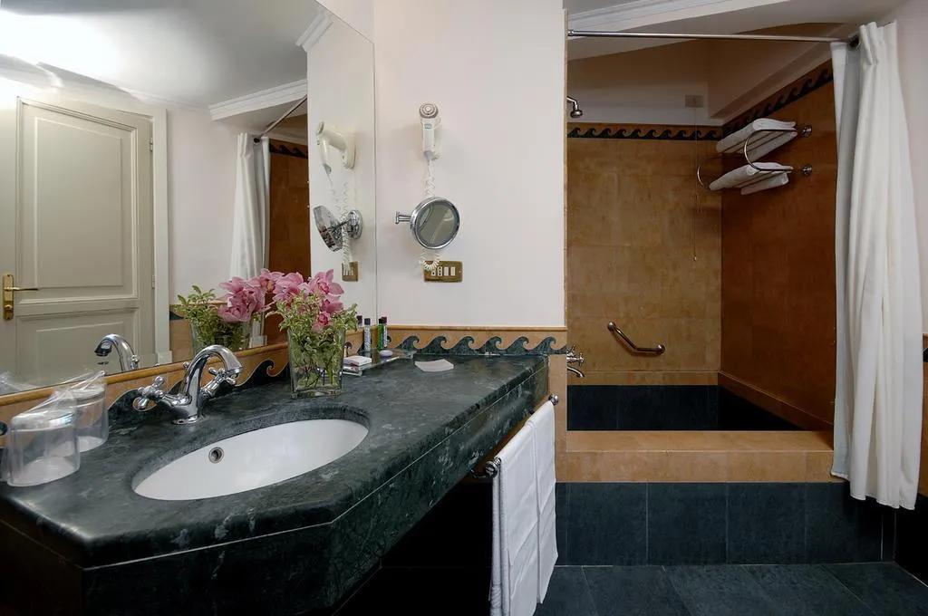 DOUBLE CLASSIC Room, The Duke, Rome