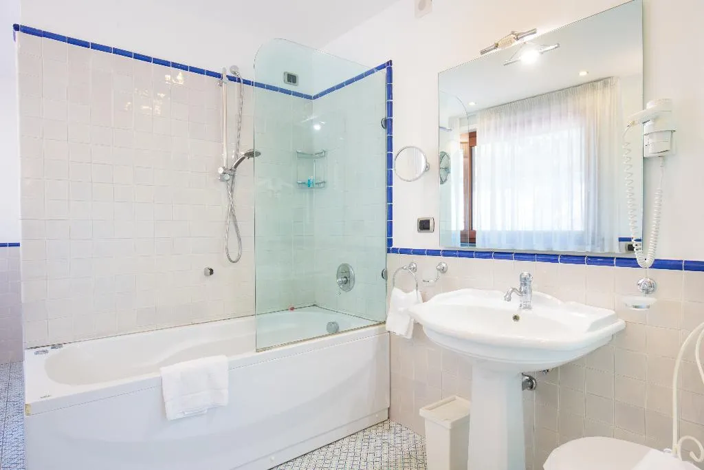 DOUBLE DELUXE Room, Hotel Villa Poseidon, Naples