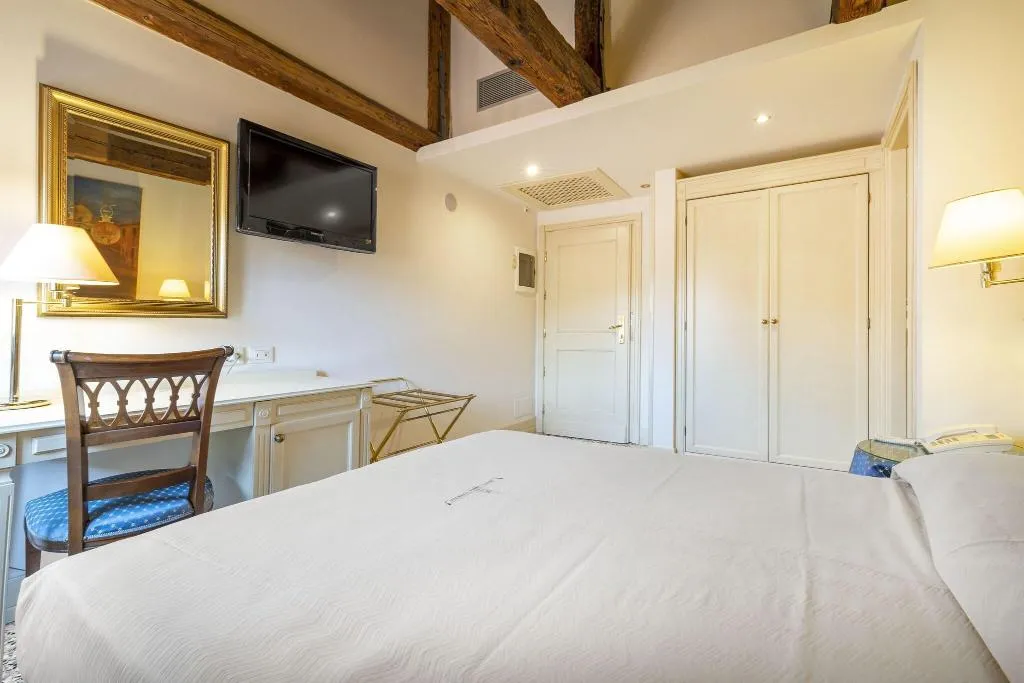 Room, Bella Venezia, Venice