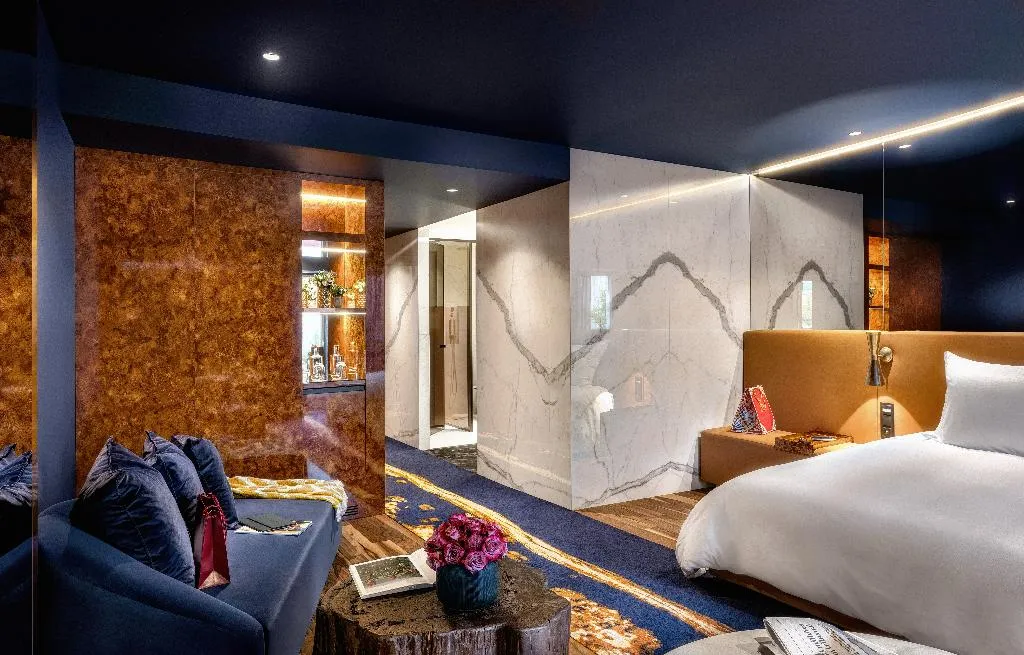 JUNIOR SUITE STANDARD Room, Forte de Gaia Autograph Collection, Porto