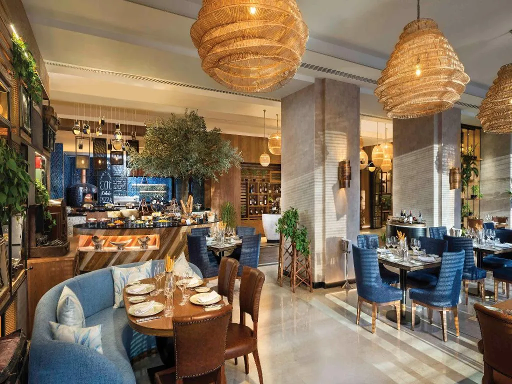 Restaurant, Fairmont Nile City, Cairo