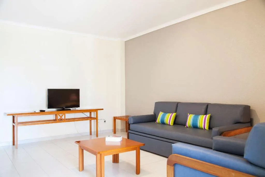 APARTMENT ONE BEDROOM Room, RR Club Amarilis, Algarve