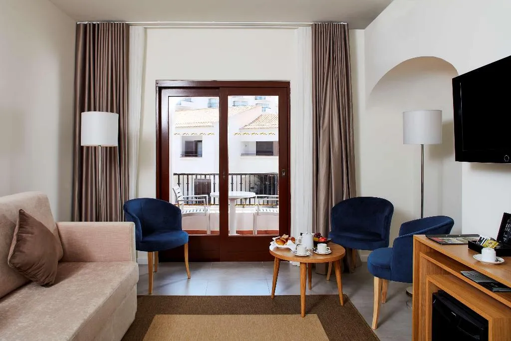 FAMILY ROOM CONNECTING ROOM Room, NH Lagos Algarve Resort, Algarve