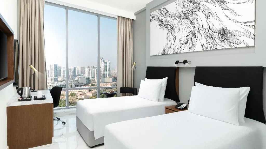TWIN PREMIUM Room, Holiday Inn Dubai Village Circle by IHG, Dubai