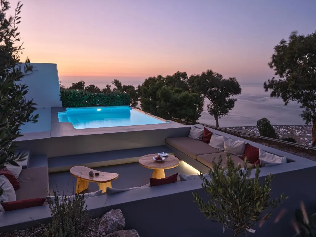 SUITE WITH PRIVATE POOL Room, Santorini Heights, Santorini