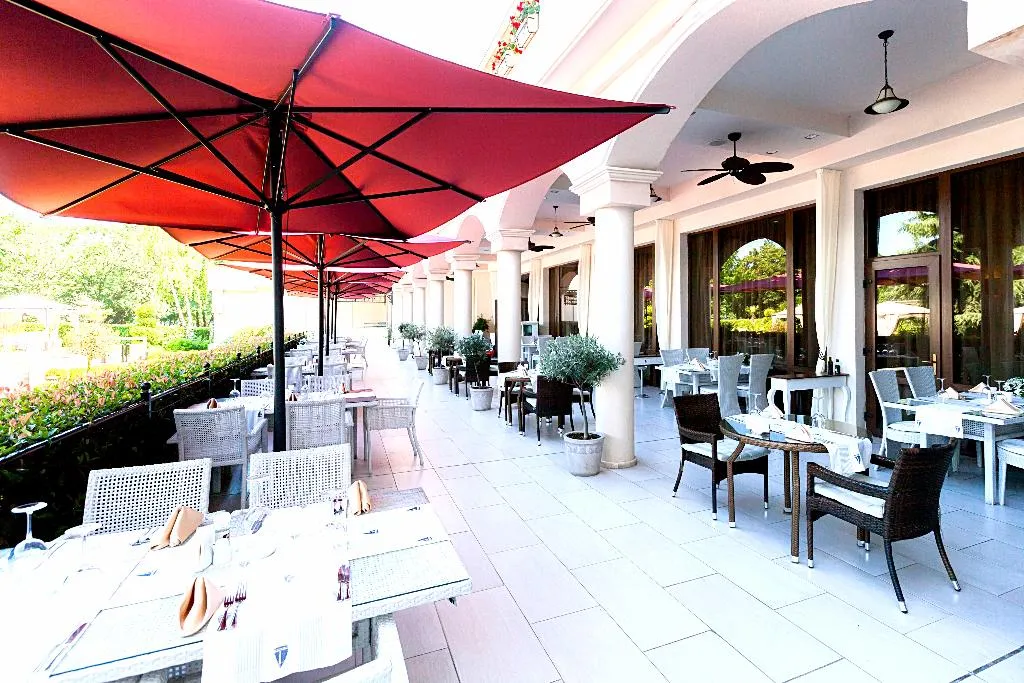 Restaurant, Grand Hotel & Spa Primoretz, Bourgas