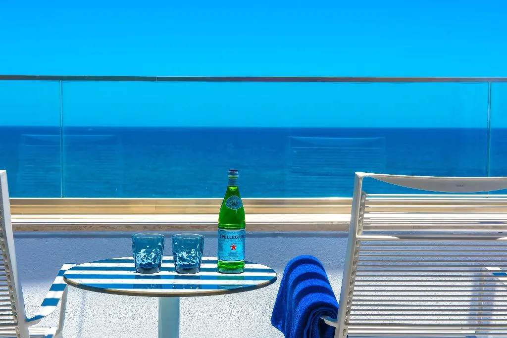 SUITE SEA FRONT Room, I Resort Beach Hotel and Spa, Crete