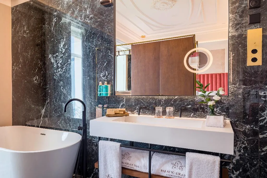 Room, Palacio Gran Via, A Royal Hideaway Hotel, Andalucia