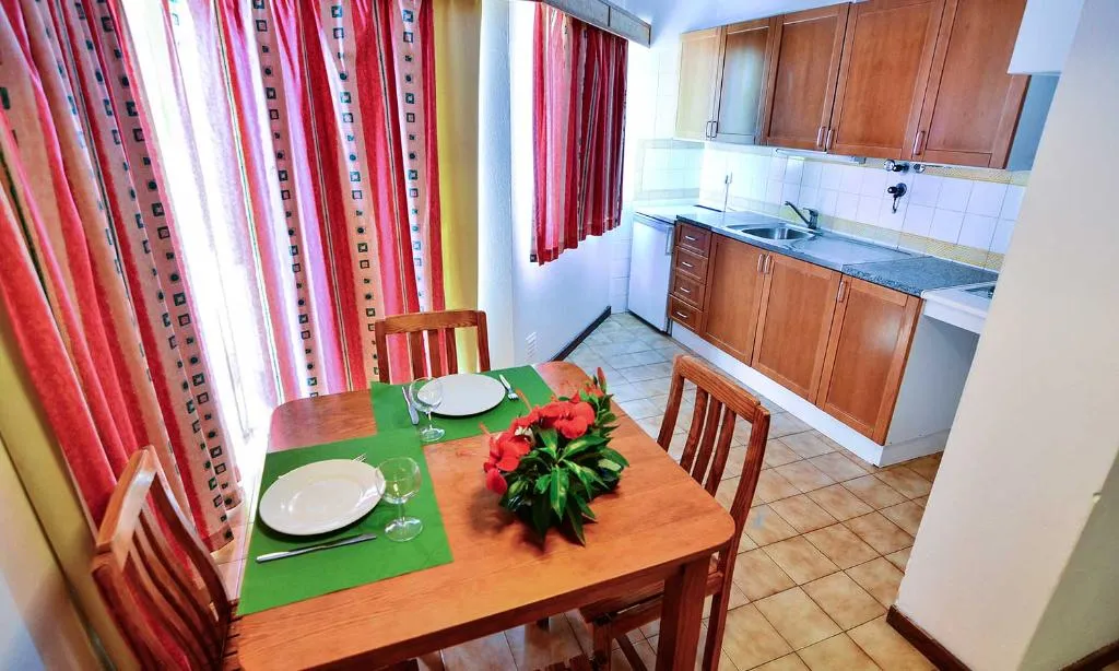 APARTMENT ONE BEDROOM Room, Clube Praia da Rocha, Algarve