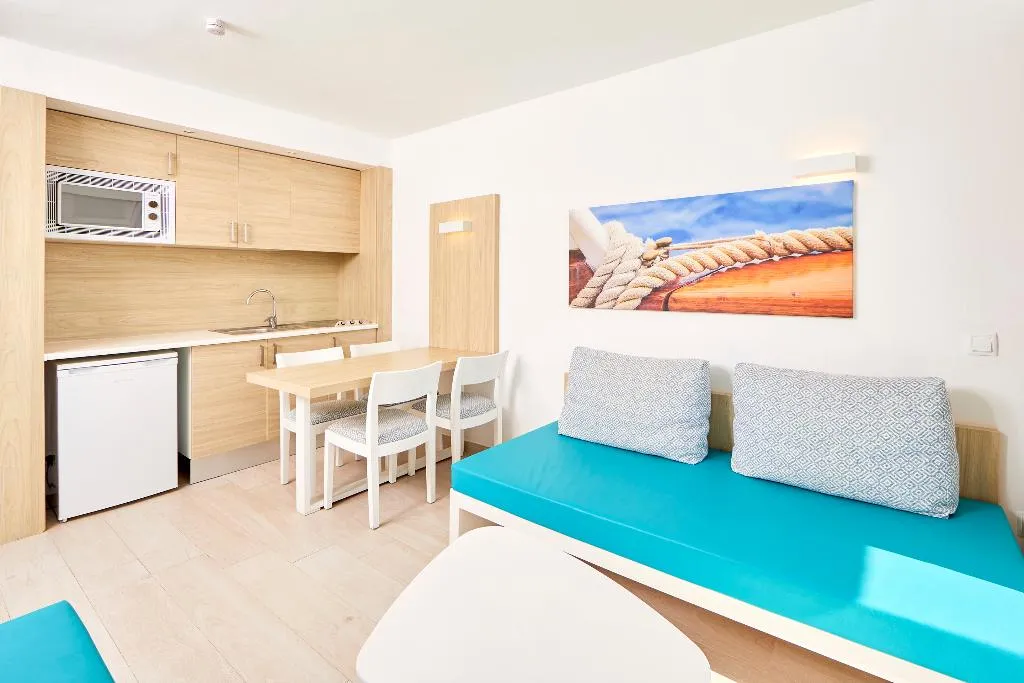 APARTMENT SEA VIEW WITH BALCONY Room, Sun Beach, Majorca