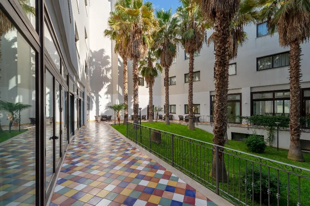 General view, Grand Hotel Sofia, Catania