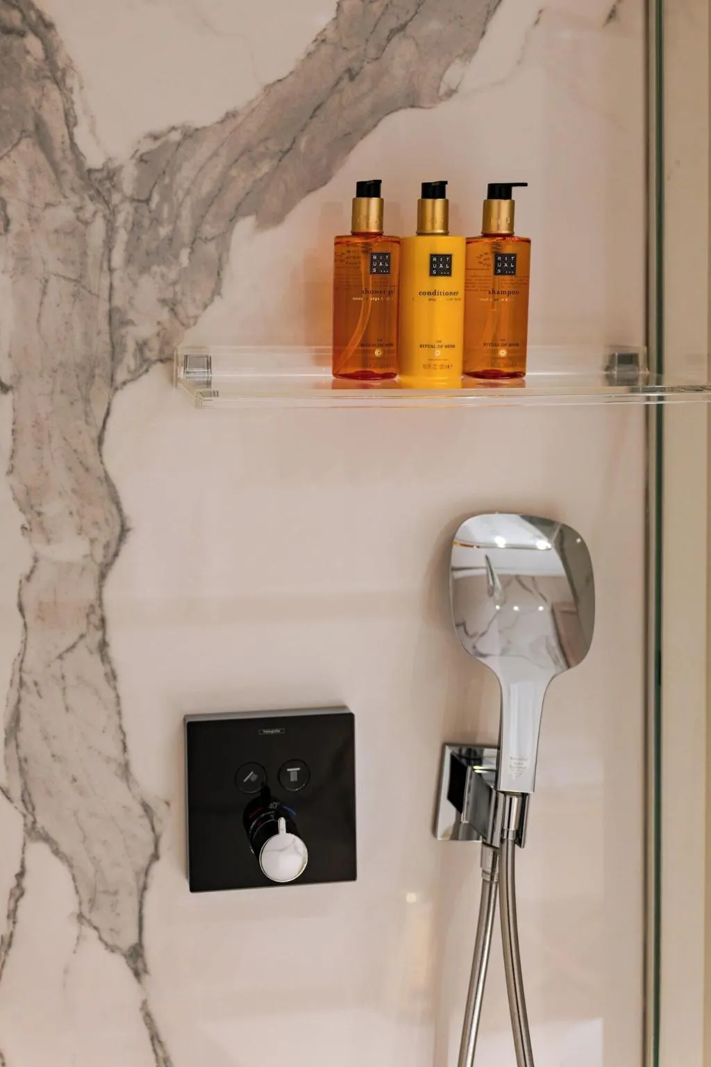 Room, Armerun Heritage Hotel & Residences, Split