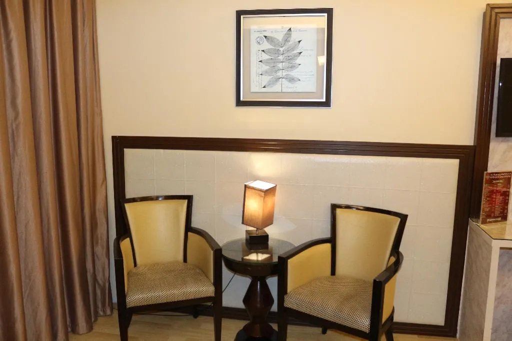 QUADRUPLE STANDARD Room, Al Khaleej Grand, Dubai