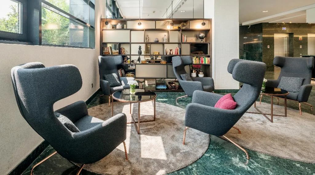 Lobby, Ilunion Pio XII, Madrid