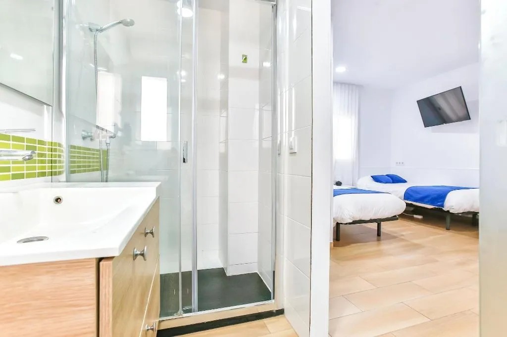 Room, Laramond Barcelona Rooms, Barcelona