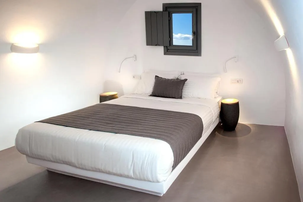 Room, Alunia Incognito Suites, Santorini