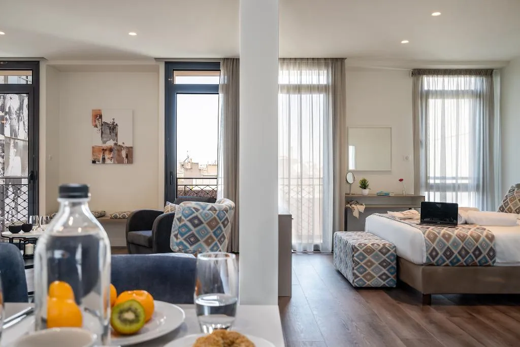 SUITE EXECUTIVE Room, The Urban Nest Athens - Suites & Apartments, Athens