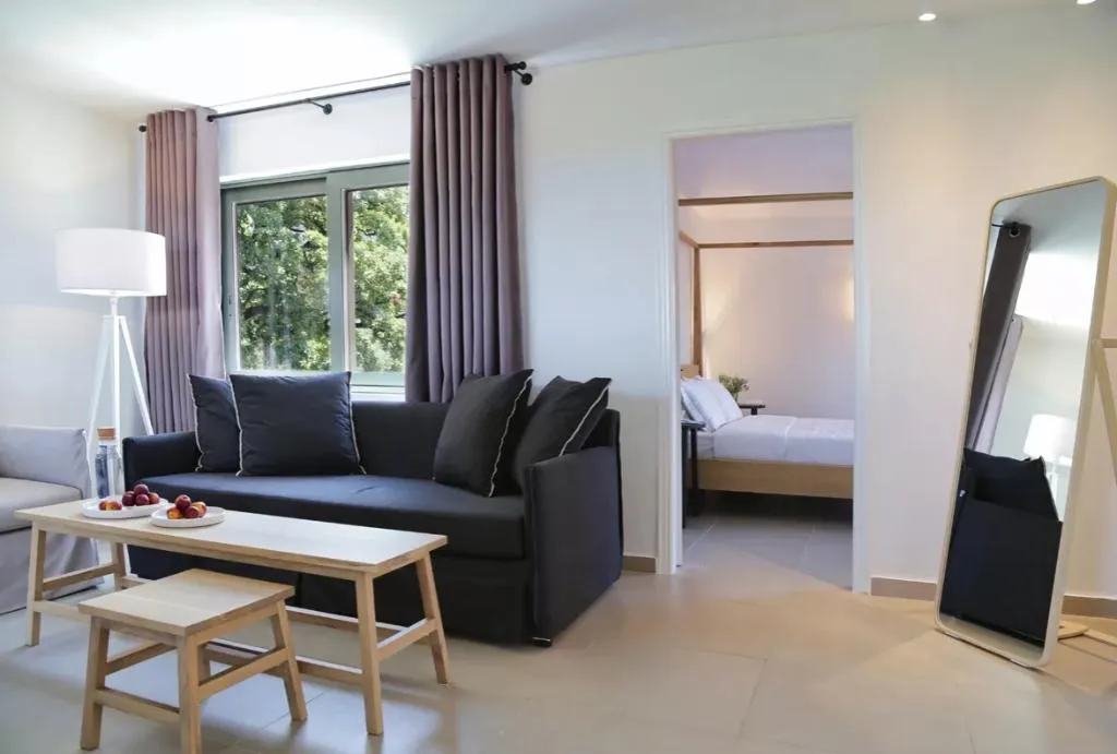 SUITE WITH JACUZZI Room, Lena Mare Boutique Hotel, Corfu