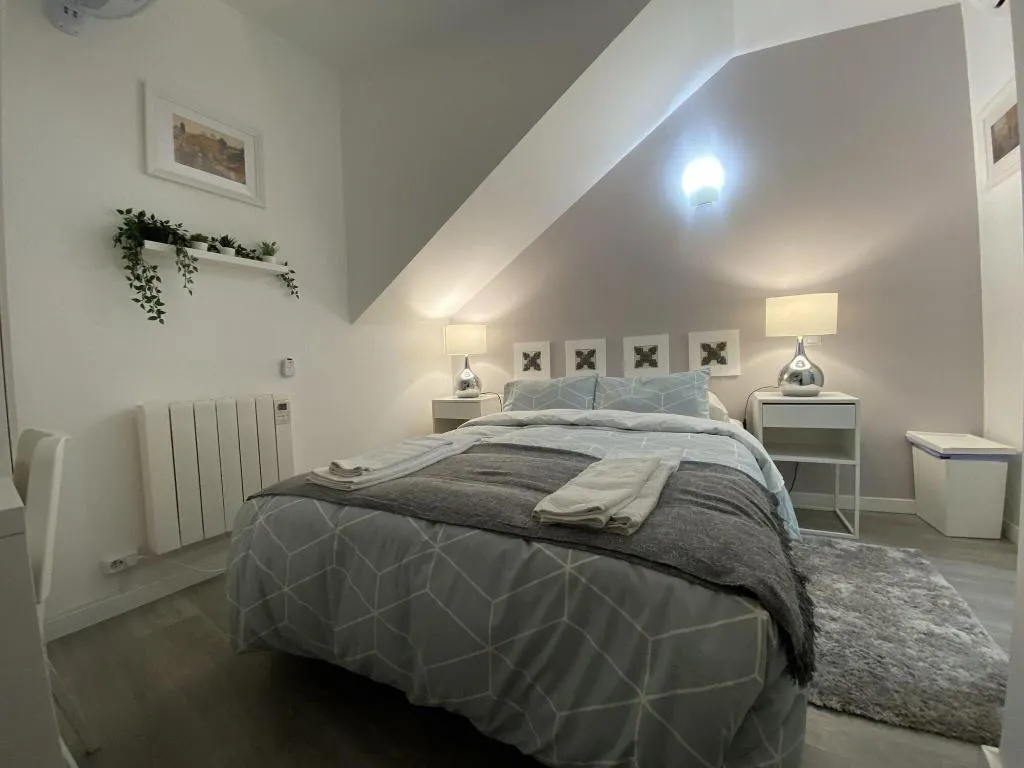Room, Residencial Triunfo, Porto