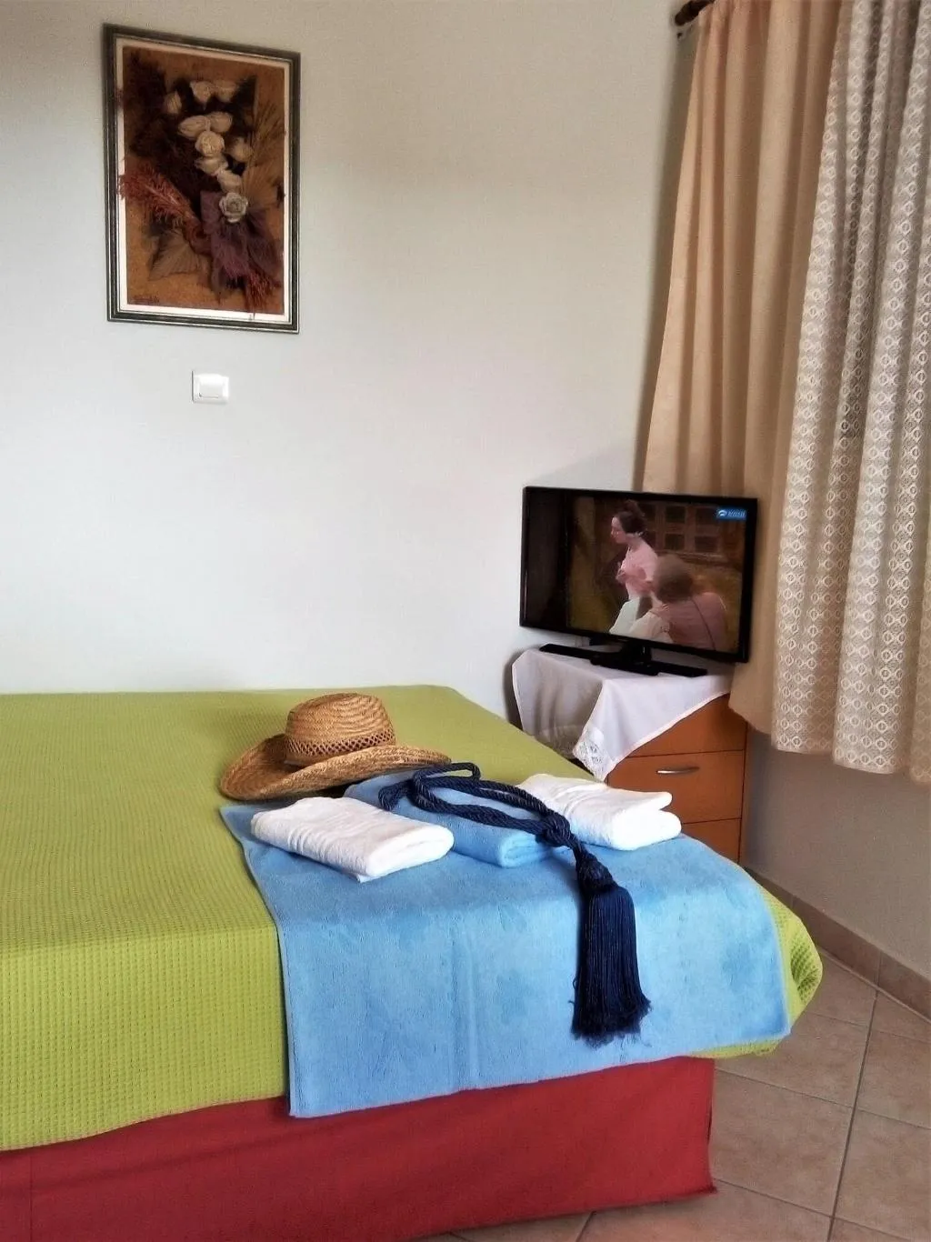 Room, Angelina's Home, Athens