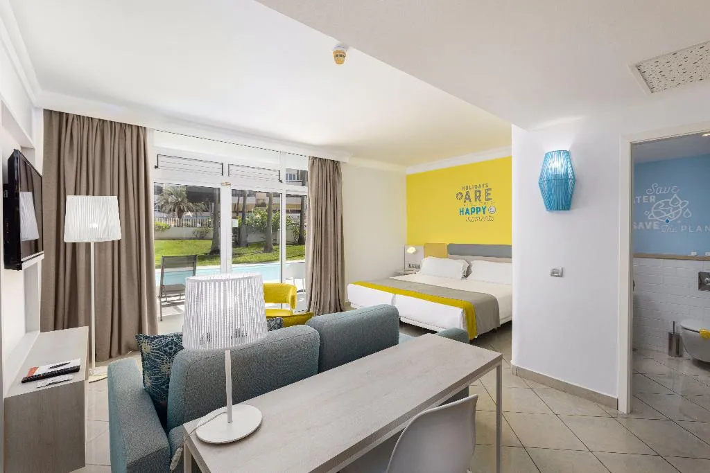 FAMILY ROOM POOL VIEW Room, Abora Catarina by Lopesan Hotels, Gran Canaria