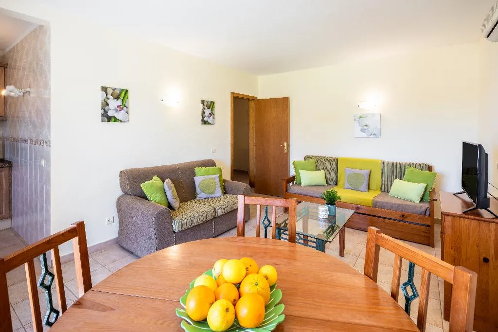 APARTMENT ONE BEDROOM Room, Apartamentos Monte dos Avós, Albufeira, Algarve