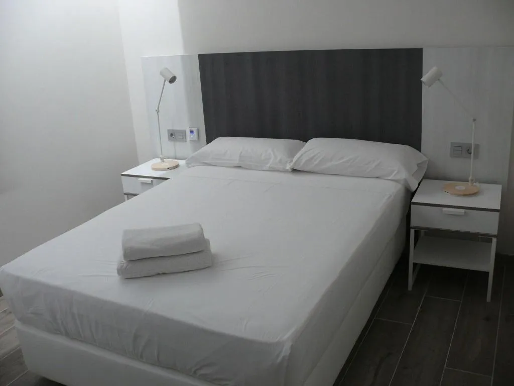 Room, Hostal Cama Del Mar, Valencia