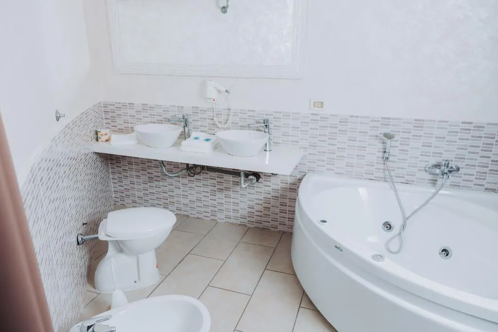 DOUBLE SINGLE USE STANDARD Room, Bee Queen Hotel, Naples