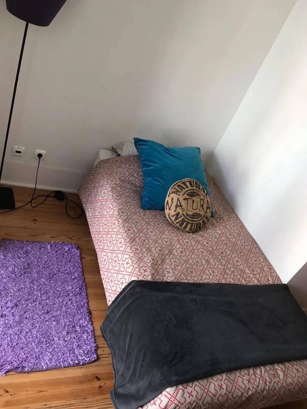 Room, Happy @ Chiado, Lisbon