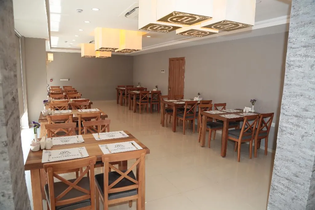 Restaurant, Paris prestige, Izmir