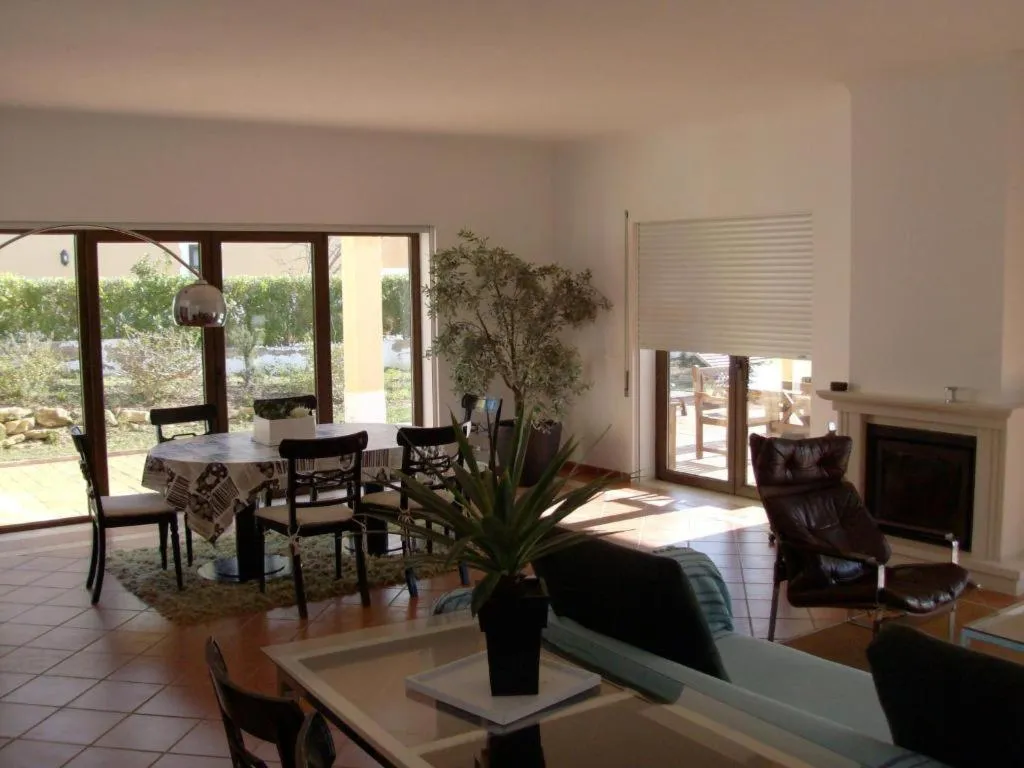 VILLA SEA VIEW WITH PRIVATE POOL Room, Porto Dona Maria, Algarve