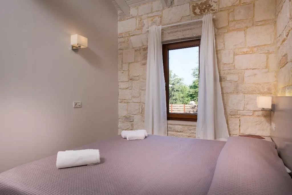 VILLA WITH PRIVATE POOL Room, Spilia Village Hotel & Villas, Crete