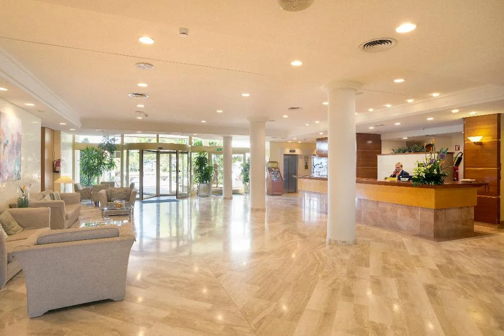 Lobby, Hipotels Dunas Cala Millor, Majorca
