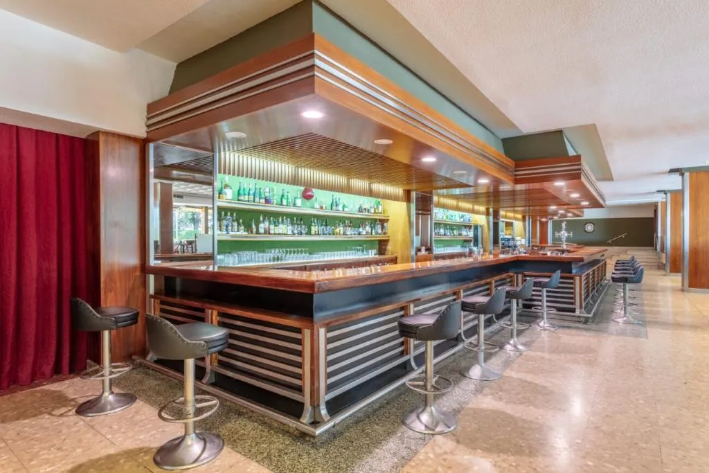 Bar, Crisol Regio, Madrid