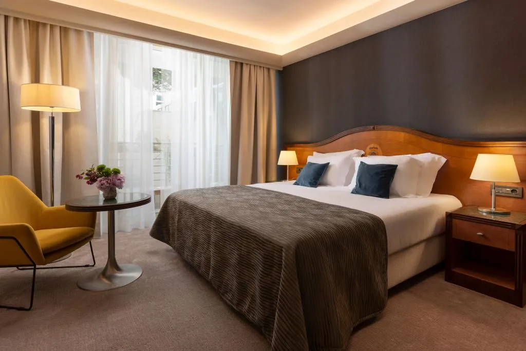 DOUBLE CLASSIC WITH BALCONY Room, Hotel More, Dubrovnik
